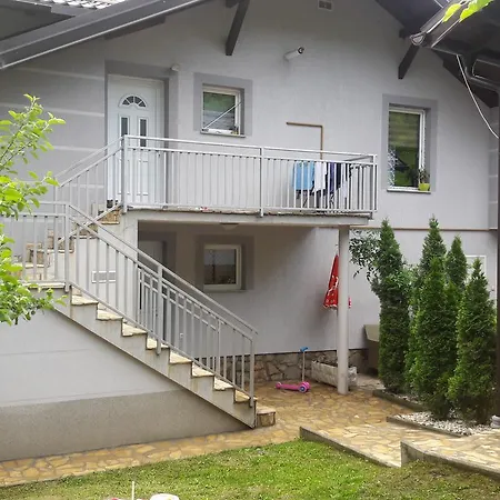 Πανσιόν Great Place To Be Σαράγεβο